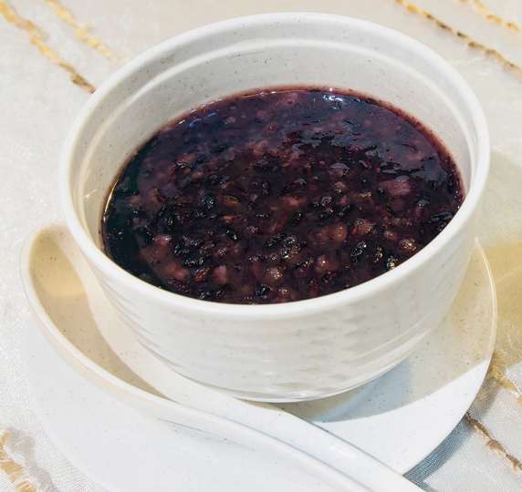 Bubur Pulut Hitam (Black Glutinous Rice Pudding)